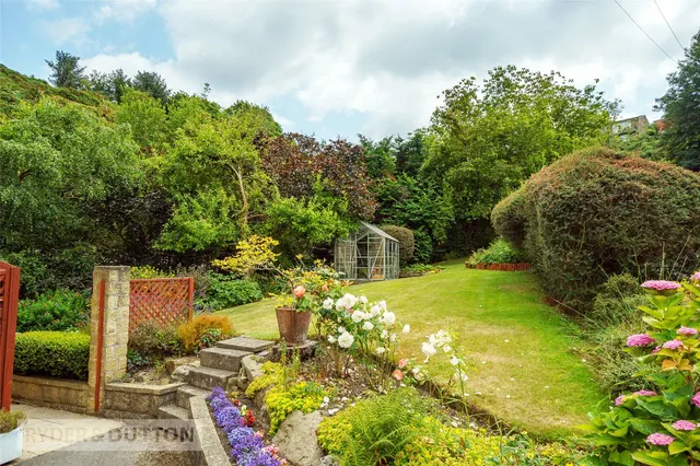 Upper Clough, Linthwaite, HD7, photo 2