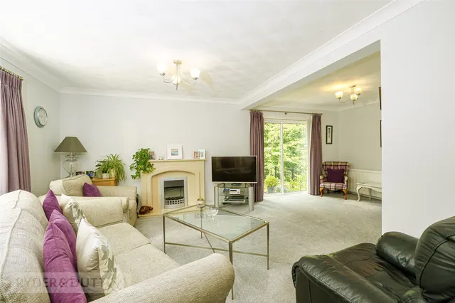 Upper Clough, Linthwaite, HD7, photo 3