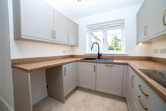 Photo 3 — Ashfield Gardens, Pendean Way, Sutton In Ashfield, NG17