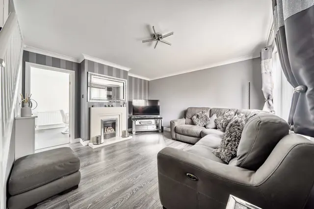 Photo 3 — Samara Close, Chatham, Kent, ME5 9QW