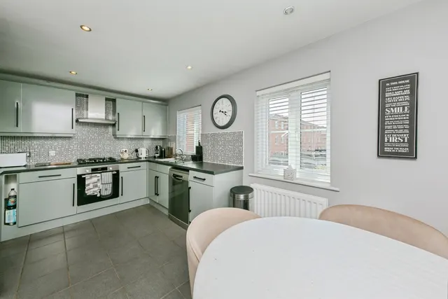 Photo 3 — Great Oak Square, Mobberley, Knutsford, Cheshire, WA16