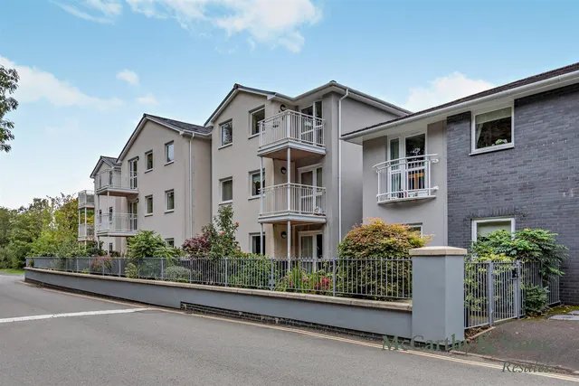 Oaklands Drive, Okehampton, EX20, photo 1