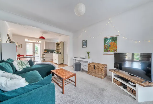 Photo 3 — Manor Way, Mitcham, CR4 1EL