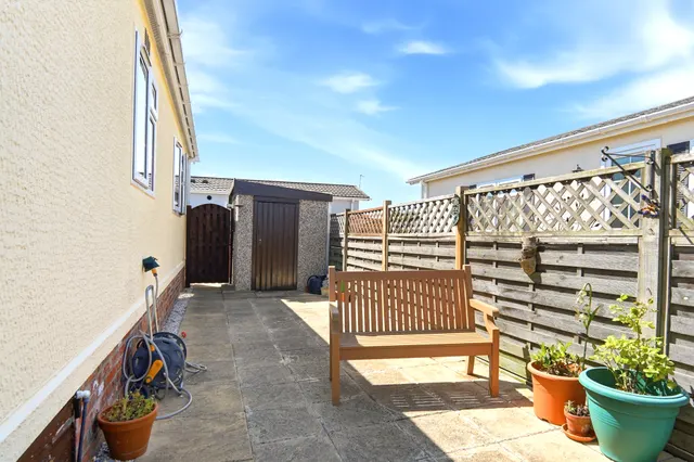 Beech Avenue, Acaster Malbis, YO23, photo 3