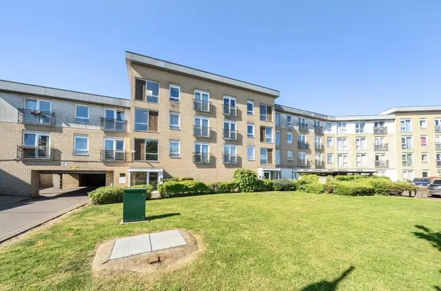 Station Avenue, Southend-On-Sea, SS2, photo 1