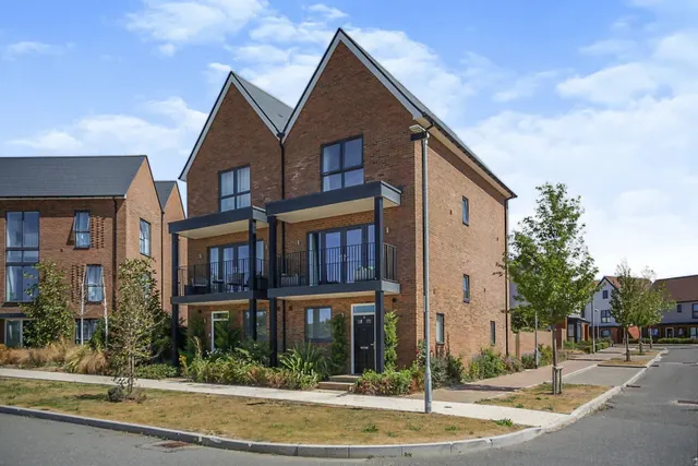 Chilmington Avenue, Chilmington Green, Ashford, photo 1