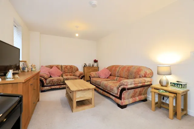 Rackfields Drive, Kidderminster, DY10, photo 3