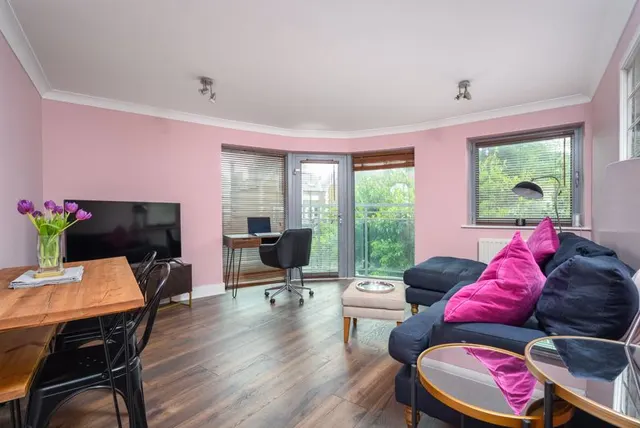 Photo 2 — Hersham Road, Walton-On-Thames KT12 1JE