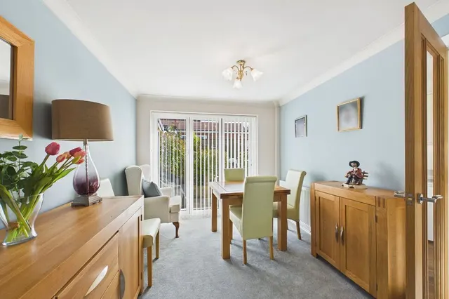Arthursdale Drive, Scholes, LS15, photo 3