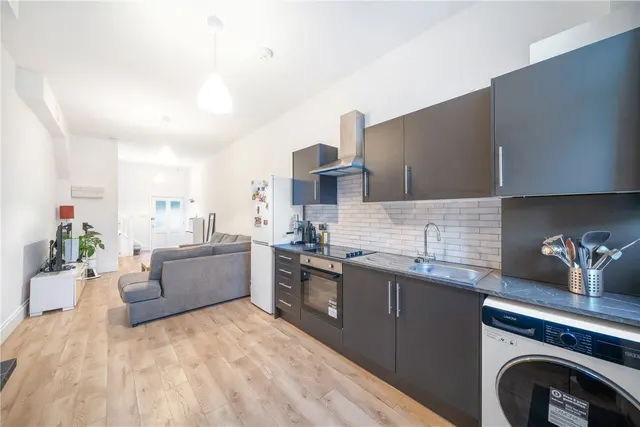 Lawn Road, Beckenham, BR3, photo 1