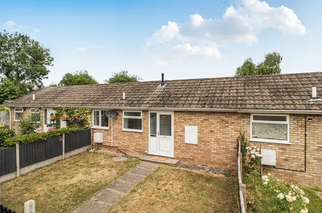 Silurian Close, Leominster, photo 1