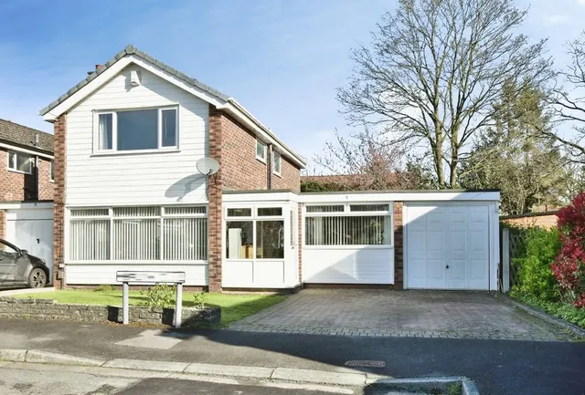 Mereside Close, Cheadle Hulme, SK8, photo 1