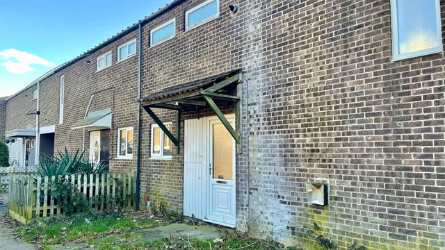 Pendleton Peterborough, PE3, photo 2
