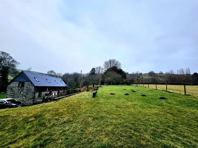 Nant-Y-Groes, Whitton, Knighton, Powys, LD7 1NP, photo 1