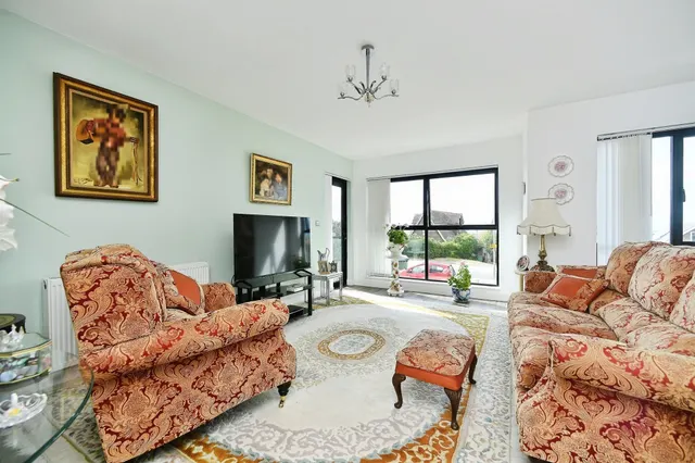 South Coast Road, Peacehaven, photo 1