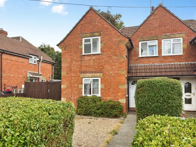 Westland Road, Yeovil, photo 1
