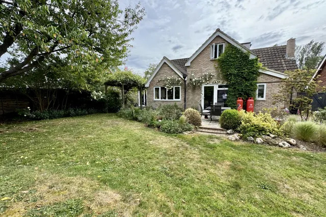 Green Close, Drinkstone, photo 1
