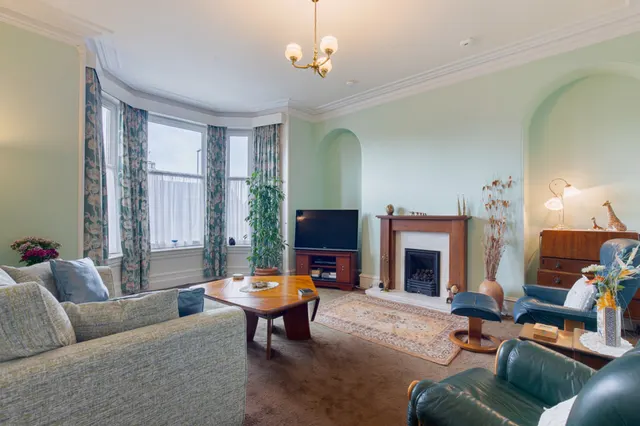 Photo 2 — Beechgrove Terrace, Aberdeen