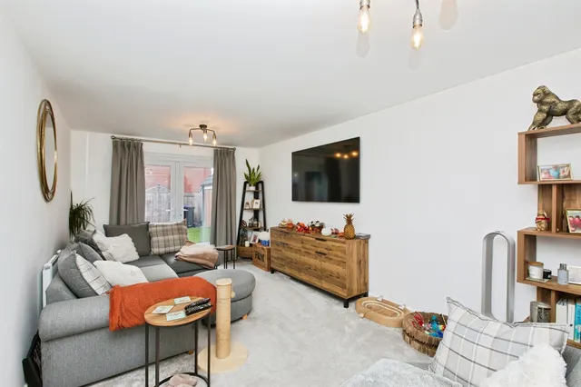 Beacon Close, Anslow, DE13, photo 3