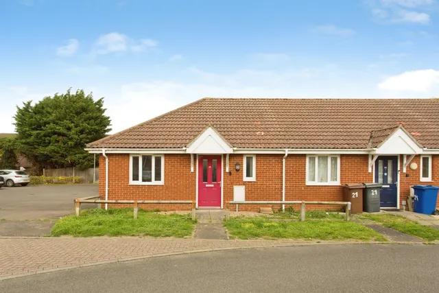 Frampton Close, Newmarket, CB8, photo 1