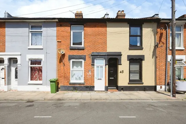 Manchester Road, Portsmouth, PO1, photo 1