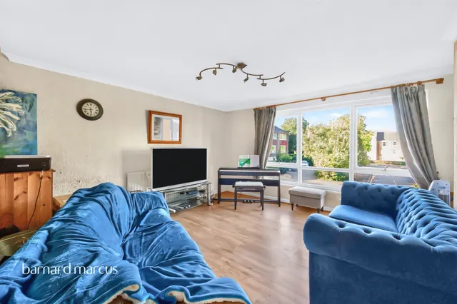 Walnut Mews, Sutton, SM2, photo 2