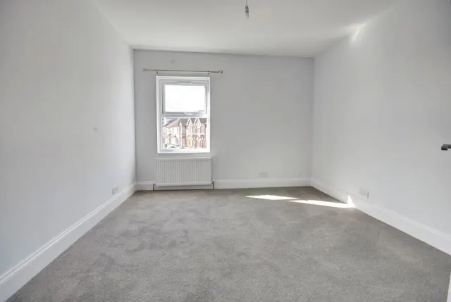 Percy Road, Watford, photo 2