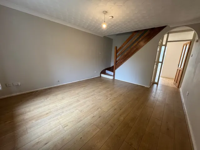 Fulmar Close, Penarth, CF64, photo 2