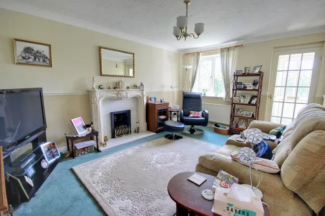 Photo 2 — Mace View, Beverley