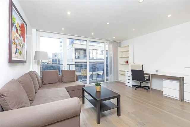 Central Street, London, EC1V, photo 3