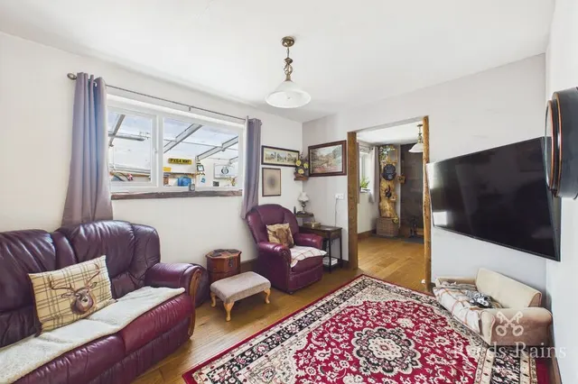 Photo 3 — Crugan Avenue, Kinmel Bay, Conwy, LL18