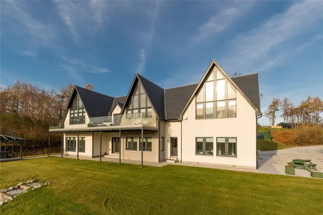 Macgregor Ranch, Achnabobane Farm, Spean Bridge, Highland, PH34 4EX, photo 1