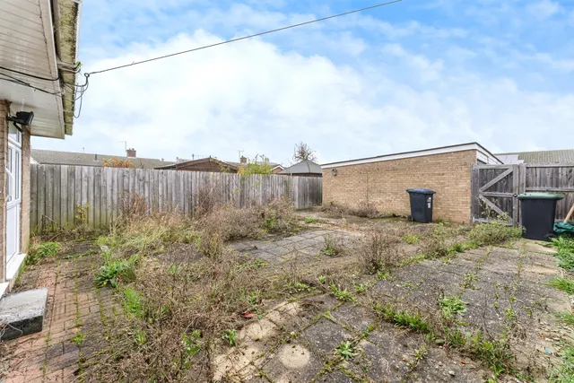 Photo 3 — Garden Close, Sutton, Ely, Cambridgeshire, CB6