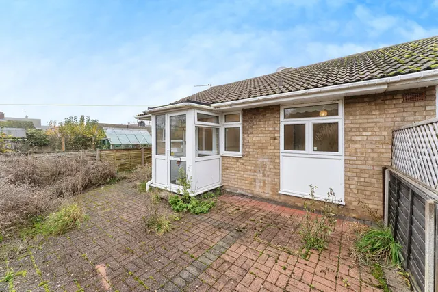 Garden Close, Sutton, Ely, Cambridgeshire, CB6, photo 1