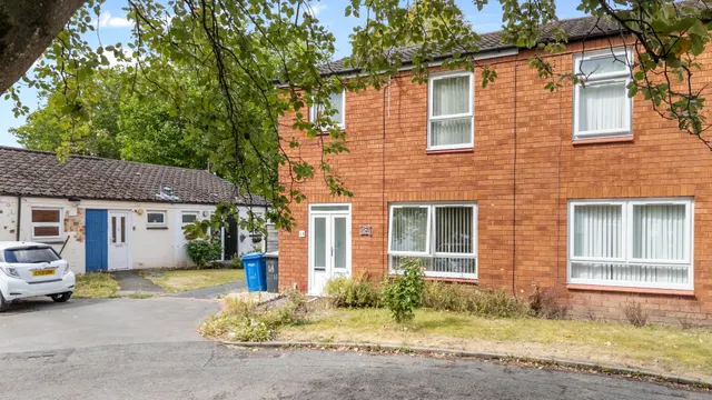 Oxmead Close, Padgate, Warrington, WA2 0QA, photo 1