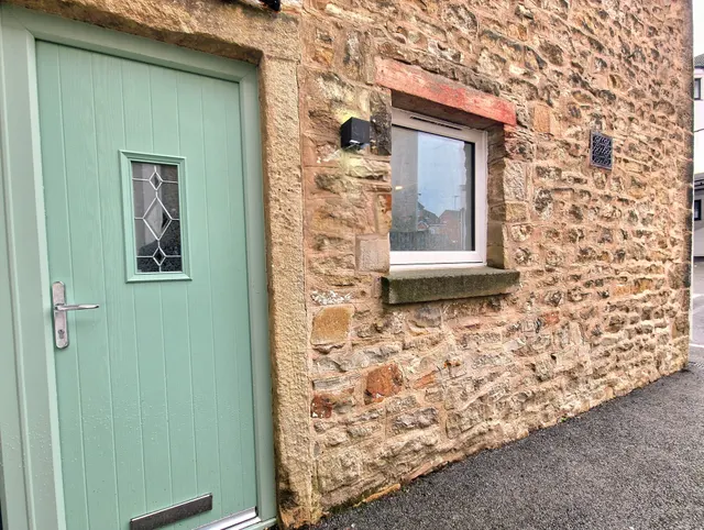 Alfmill, Darwen, Darwen, Lancashire, BB3 2EB, photo 1