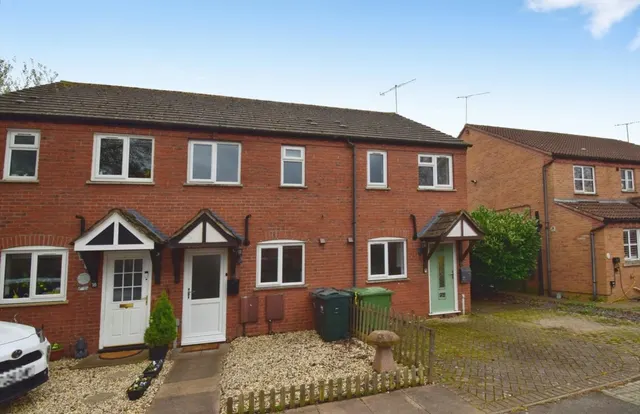 Oakland Close, Upton-upon-Severn, photo 1