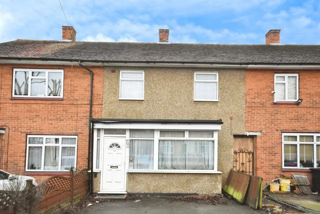 Gooshays Drive, Romford, RM3, photo 2