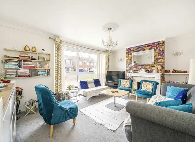 Photo 2 — Catherine Drive, Sunbury-On-Thames, TW16