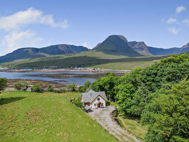 Kishorn, Strathcarron, Ross-Shire, IV54 8XD, photo 1