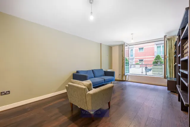 Salamanca Place, London, SE1, photo 1