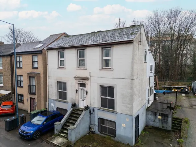 Milton Road, Gravesend, DA12, photo 2