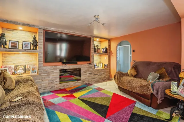 Kenwood Road, Fareham, PO16, photo 2