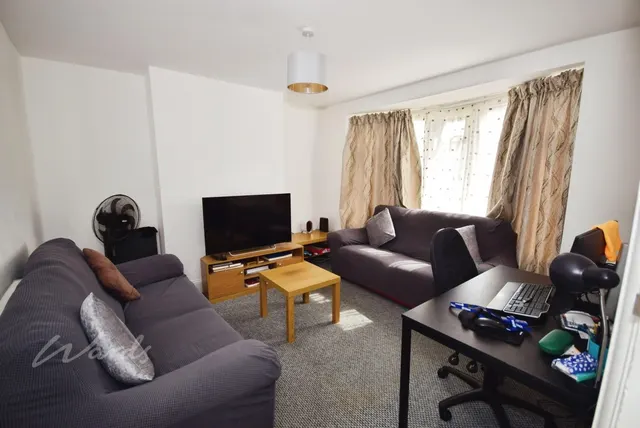 Featherby Road, Gillingham, ME8, photo 3
