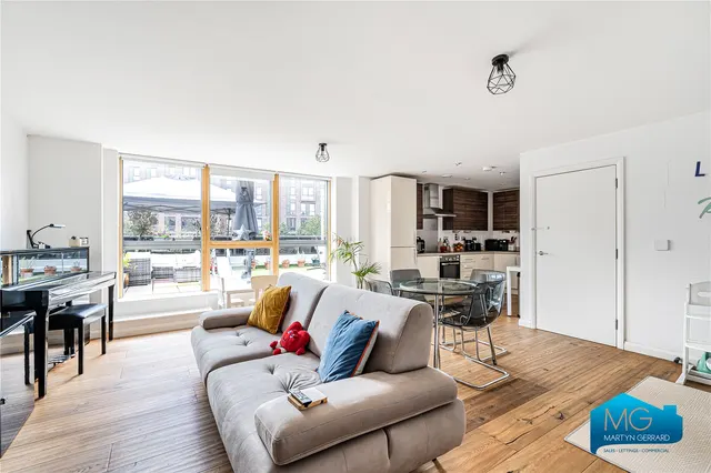Hansel Road, London, NW6, photo 1