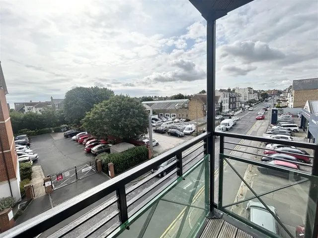 Photo 2 — Harold Road, Margate, Kent CT9 2HN
