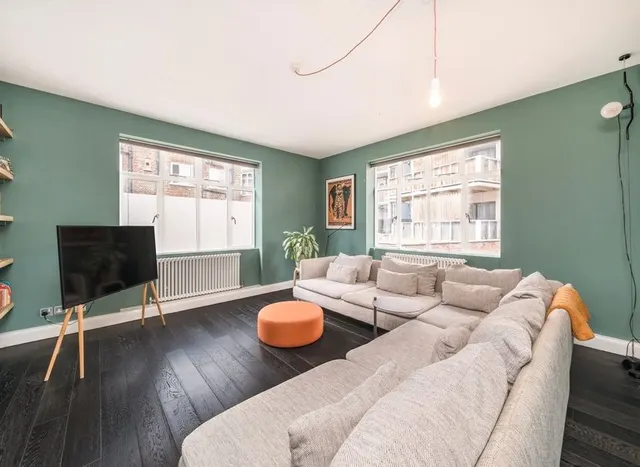 Shore Road, Hackney, E9, photo 1