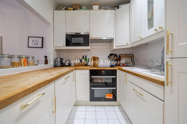 Renfrew Road, London, SE11, photo 1