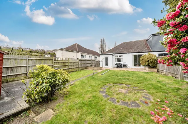 Merchland Road, New Eltham, SE9, photo 2