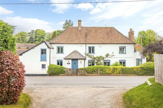 Preston Candover, Basingstoke, RG25, photo 1